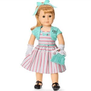 American girl BeForever Maryellen’s Accessories purse, gloves, pearls new in box